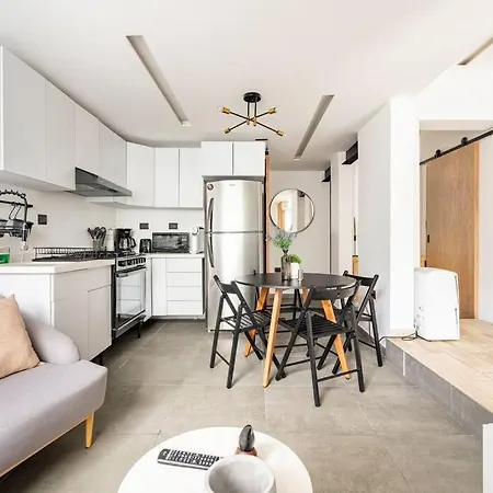 Apartamento Charming 2Br 2Ba Historic Building Few Steps Parque Espana In Trendy Colonia Condesa