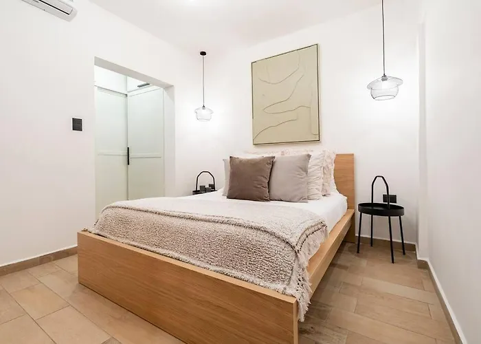Charming 2br 2ba Historic Building Few Steps Parque España In Trendy Colonia Condesa Apartamento